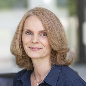 Rechtsanwaltsgehilfin Frau Sauernheimer, Kanzlei Grohmann Schmidt & Partner, Nürnberg
